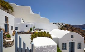 Allure Breeze Suites